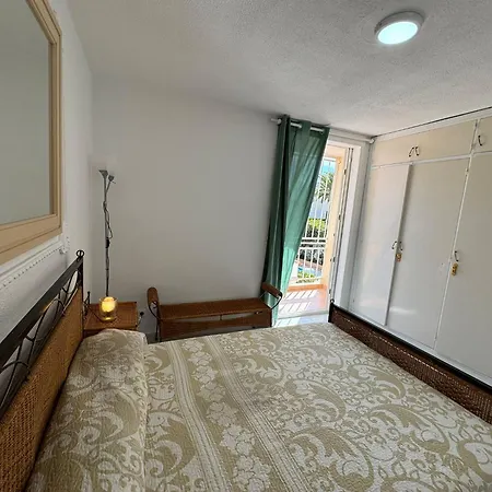 Americas 4- Bedroom Parking Private * Playa de las Americas (Tenerife)